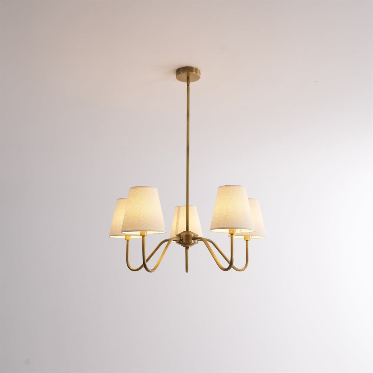 Candeeiro suspenso Viraean vintage industrial em latão e tecido