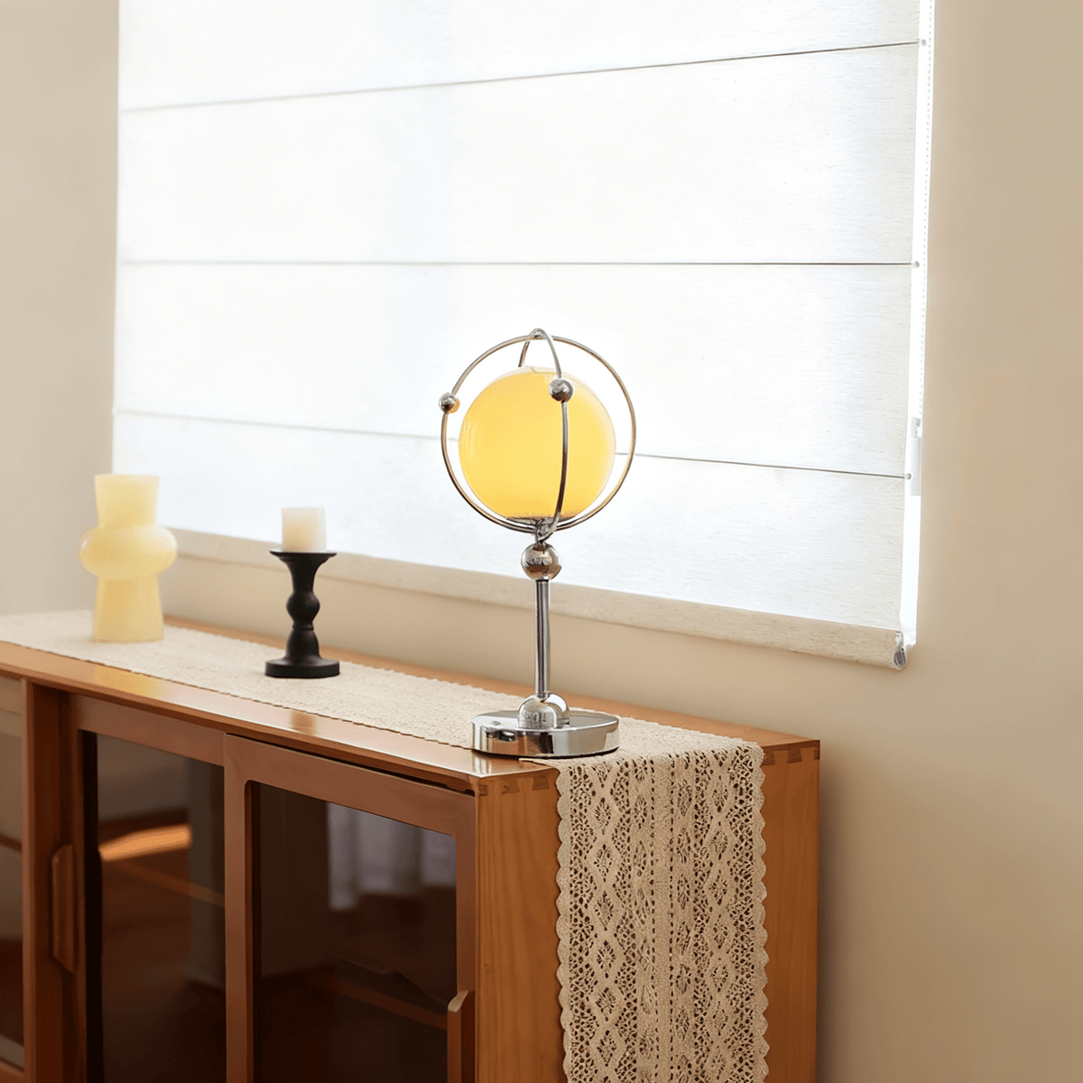 Norarira Orb Cage bordslampa