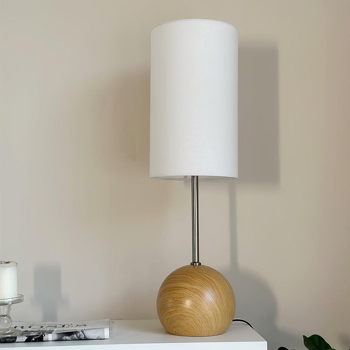 Sylivira bordlampe med trækugle