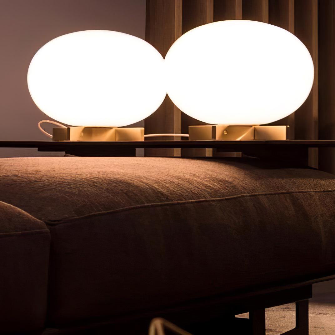 Golvin orbital bordlampe i kugleform