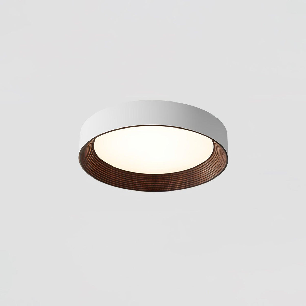 Elvirelle loftslampe i træ med minimalistisk justerbar ring