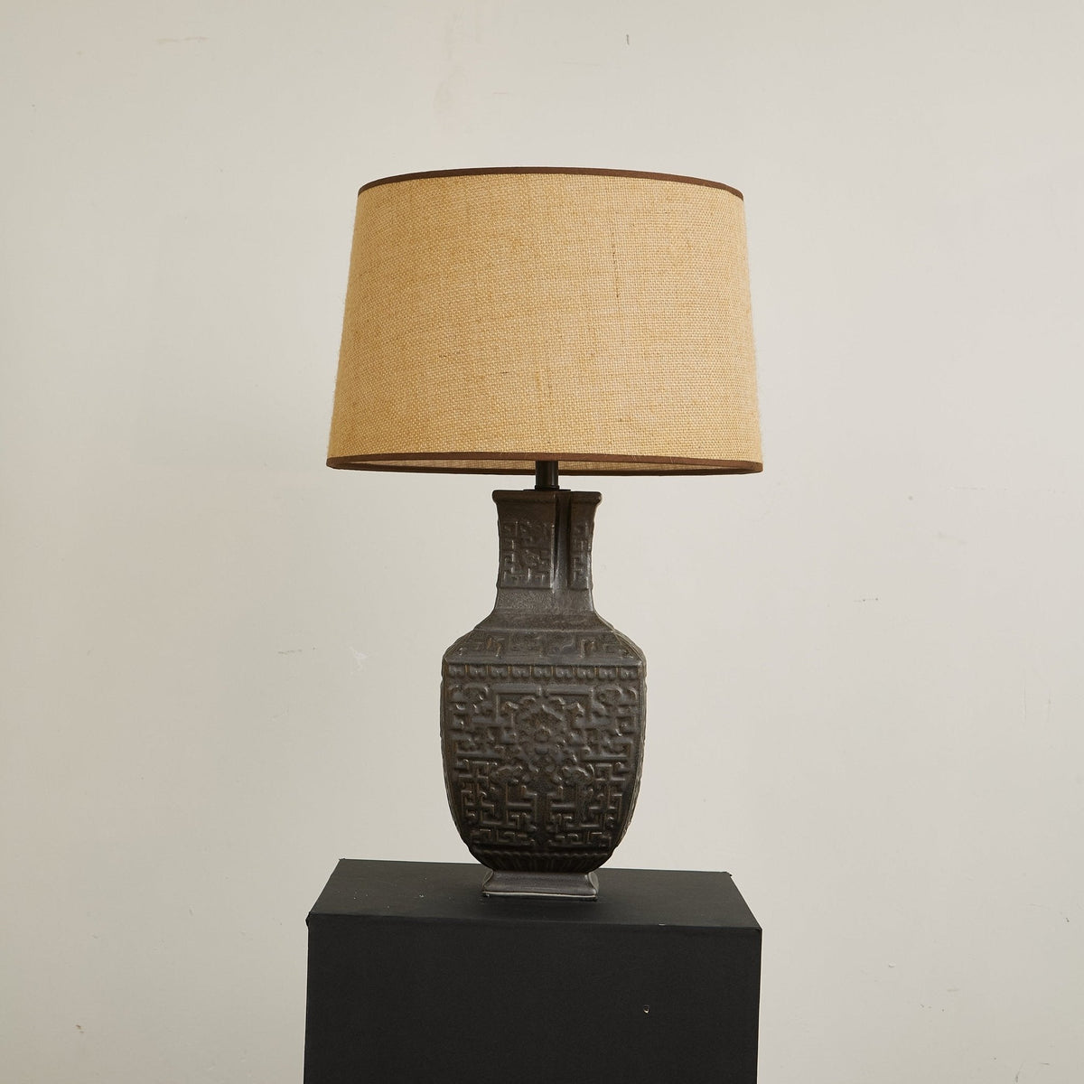 Echo vintage-bordlampe i stof