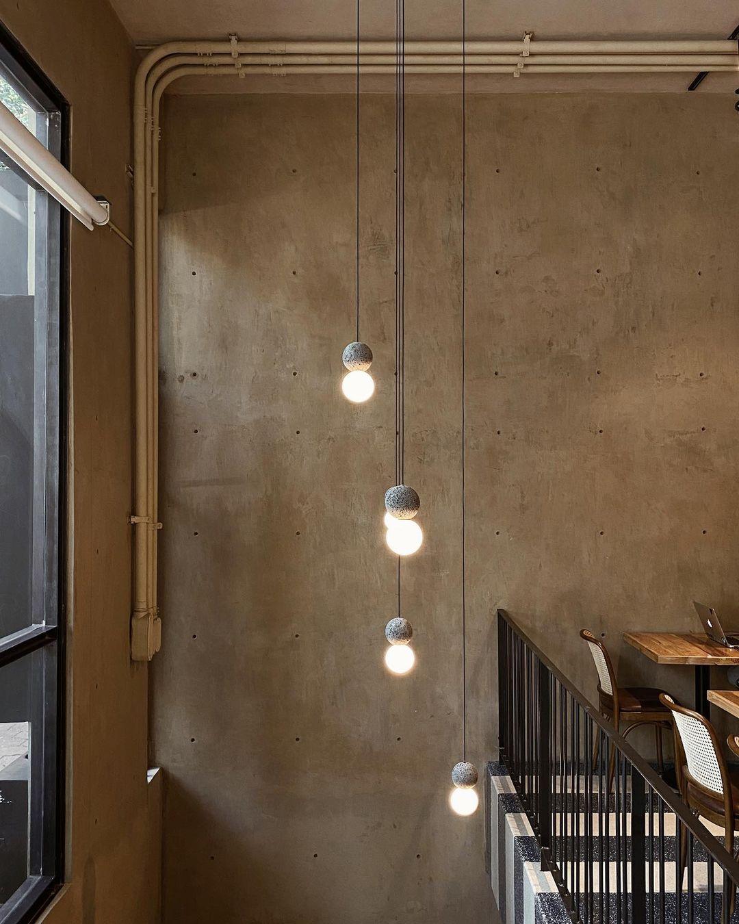 Joss minimalistisk pendellampe i cement