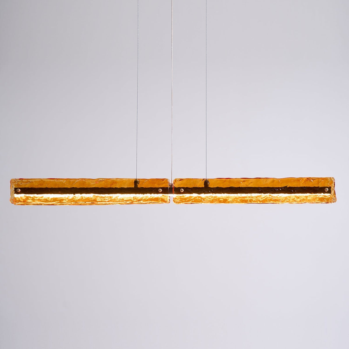 Avnorira modern minimalistisk linjär pendellampa i glas för köksö