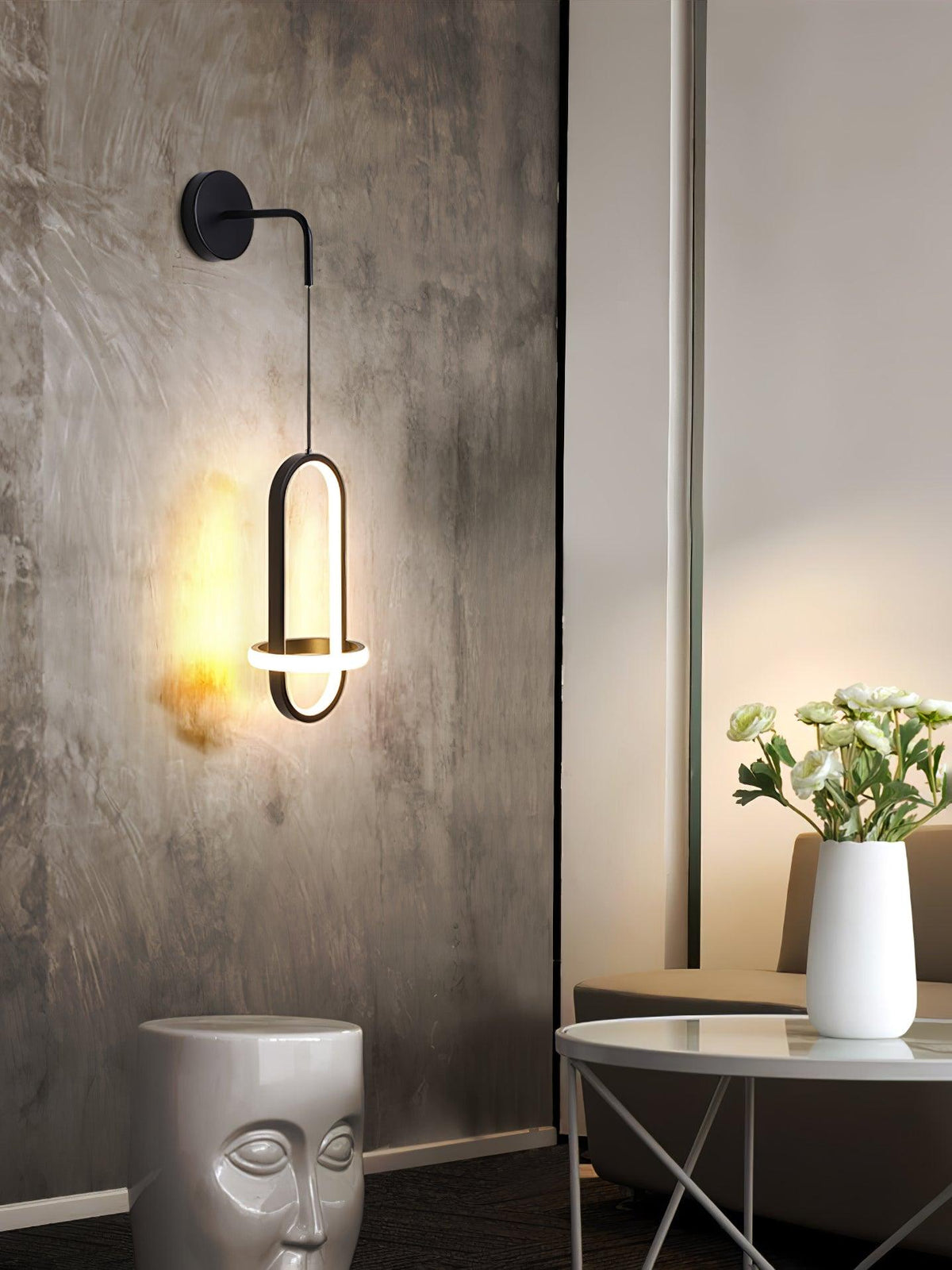 Aplique de parede oval Vivianne moderno e minimalista em latão
