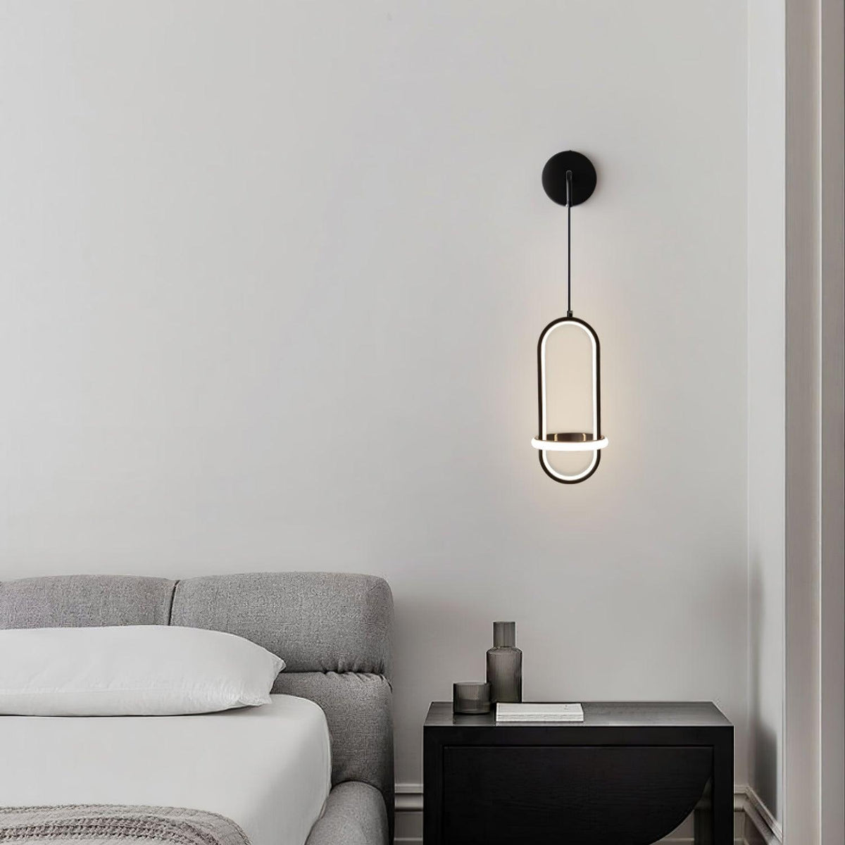 Aplique de parede oval Vivianne moderno e minimalista em latão