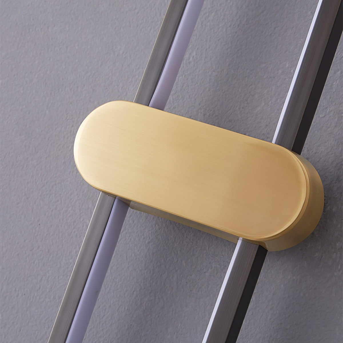 Avelon oval LED-vägglampa