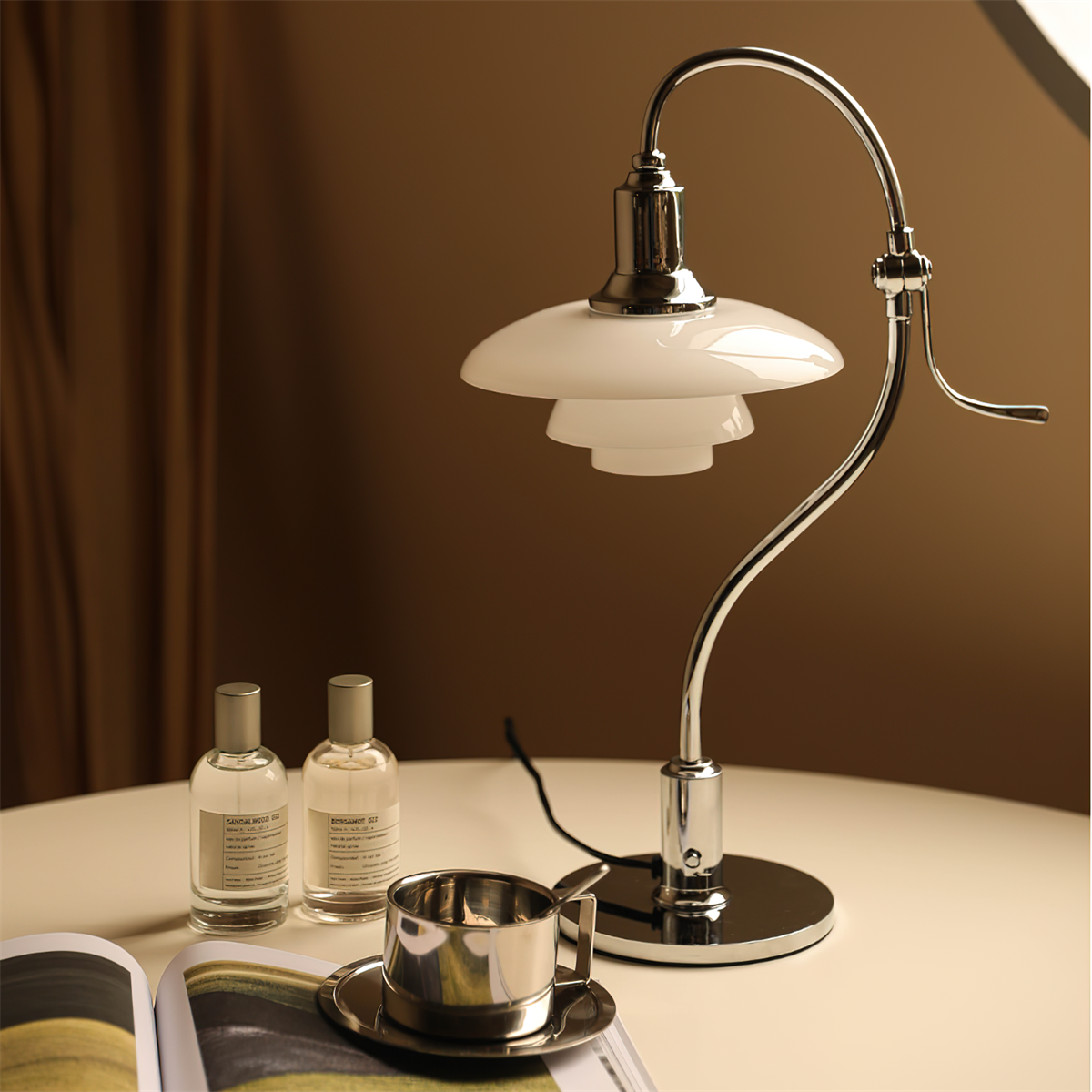 Viraanelia-bordlampe