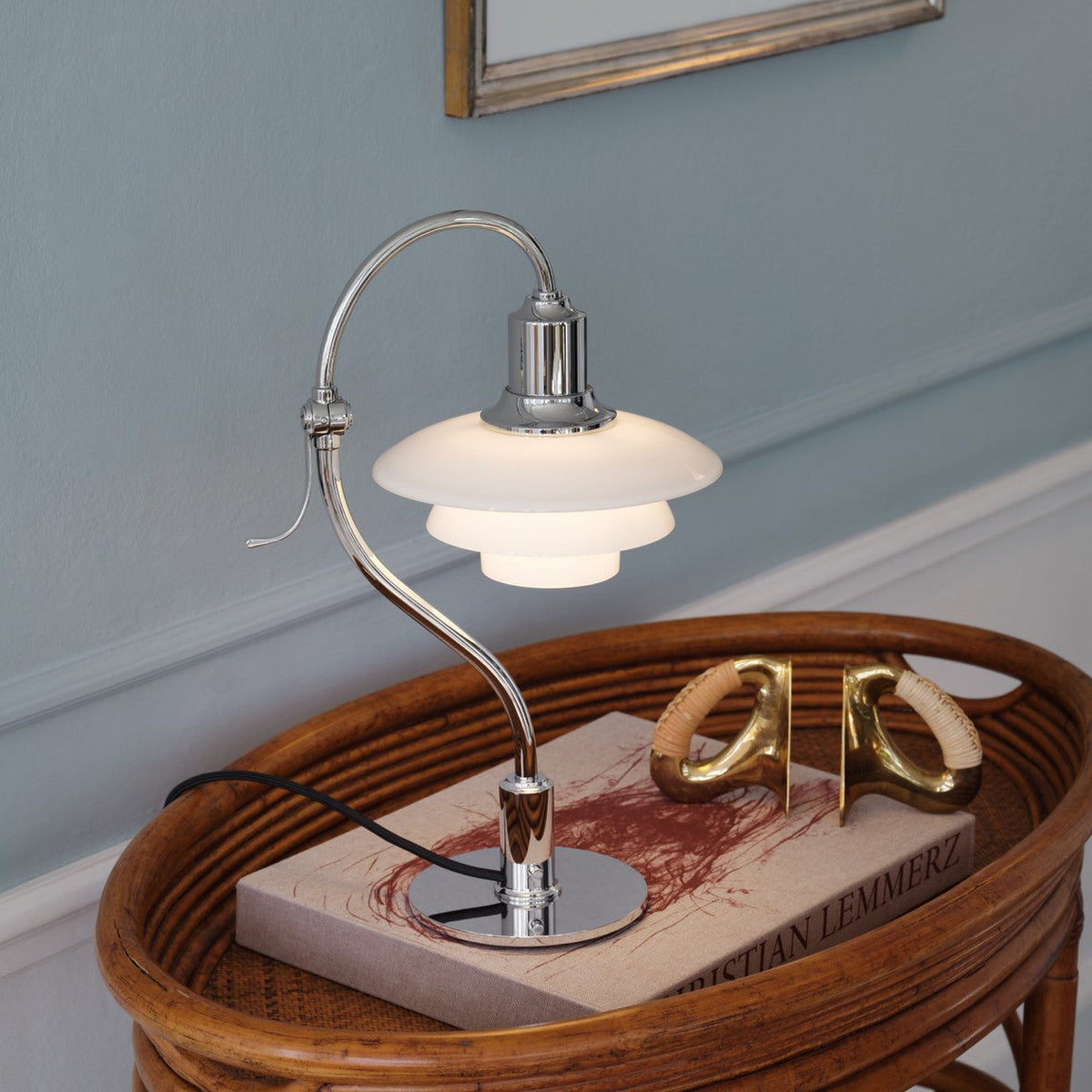 Viraanelia-bordlampe