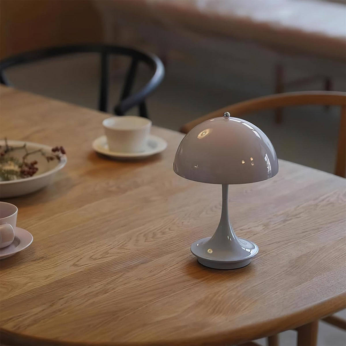 Renoraine Table Lamp