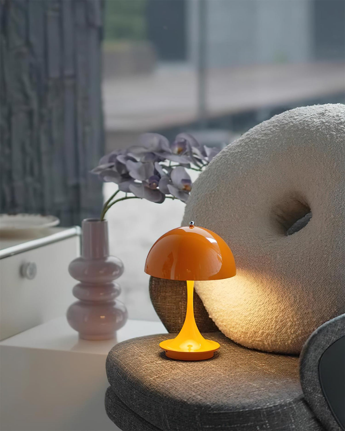 Renoraine Table Lamp