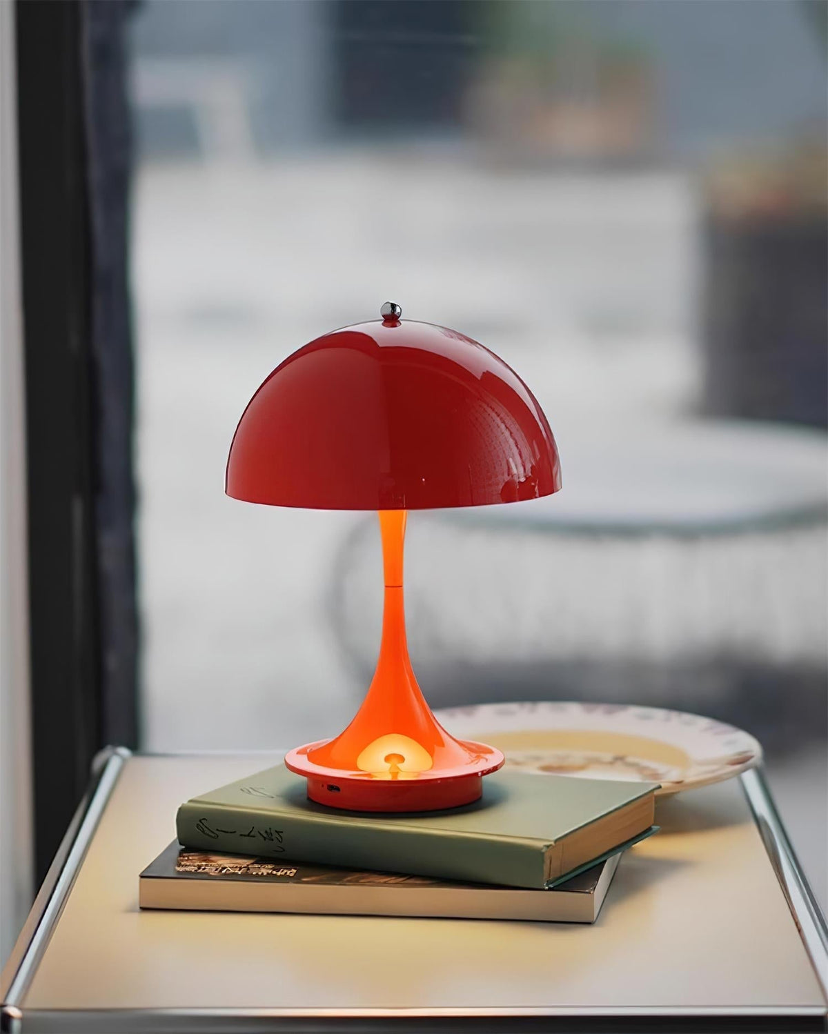 Renoraine Table Lamp