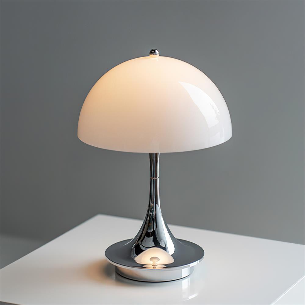 Renoraine Table Lamp