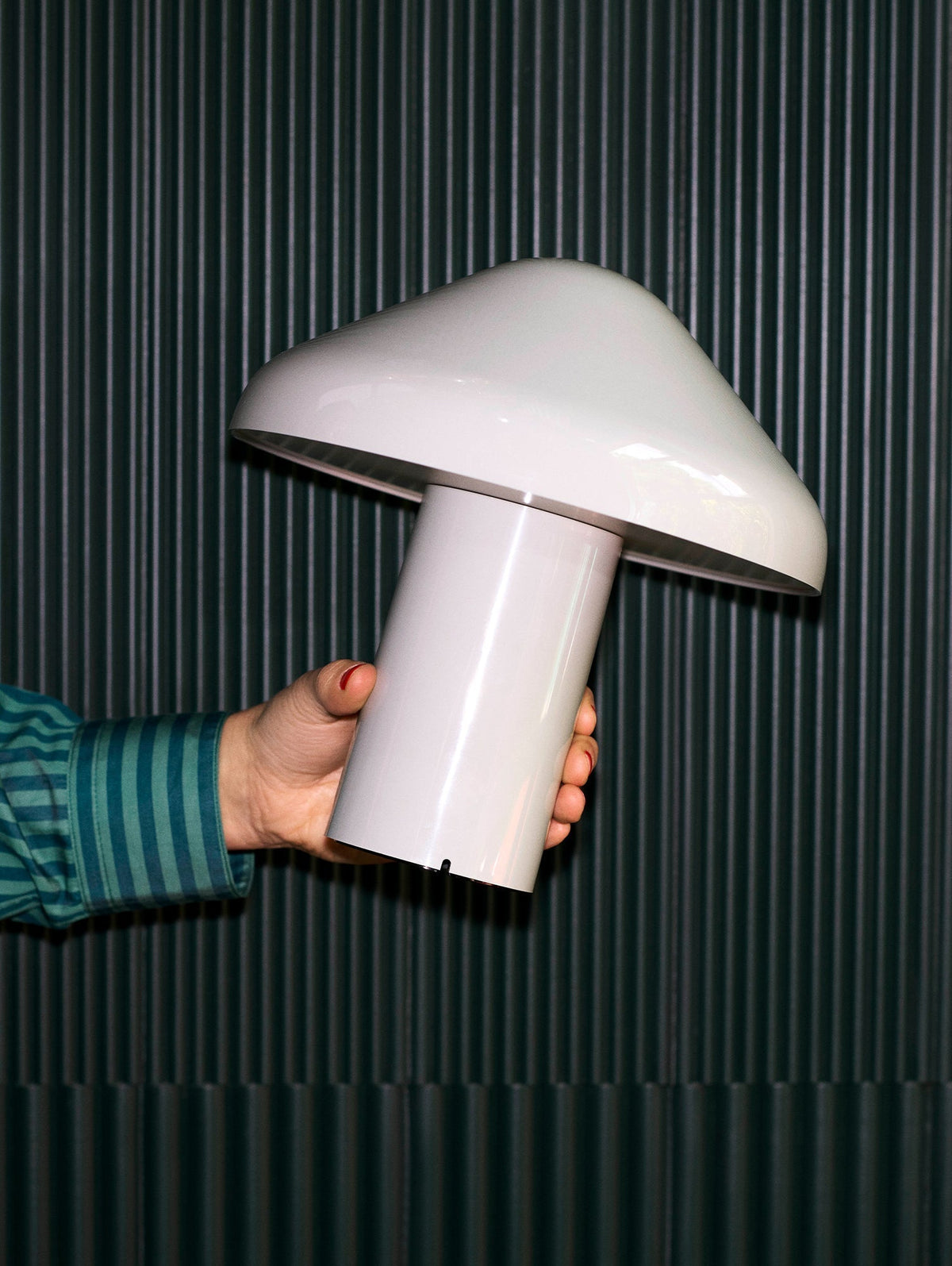 Glorange transportabel bordlampe