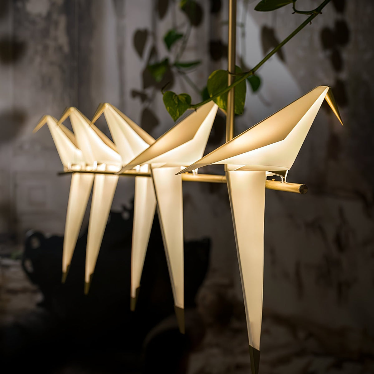 Candeeiro de teto LED escultural com pássaro grou de papel Lunuian