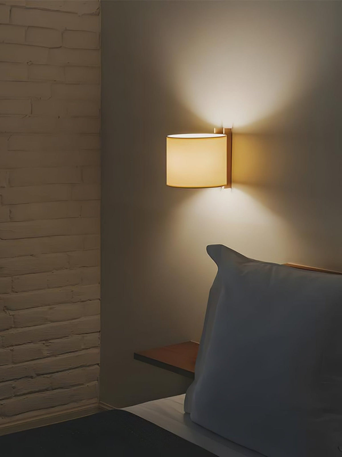 Candeeiro de parede minimalista em tecido Mirarenne