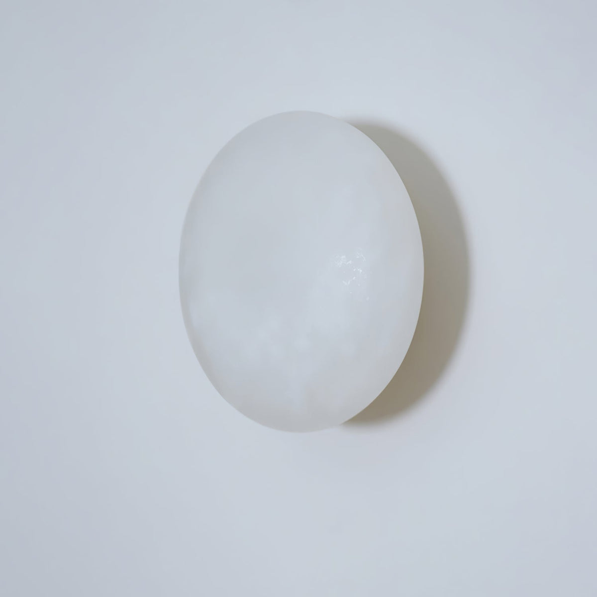Eurthais minimalistisk væglampe i alabast