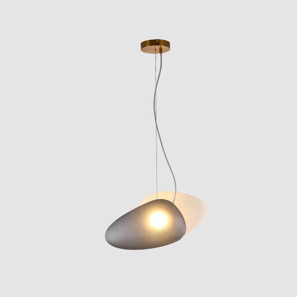 Mervan pendellampe i matteret glas