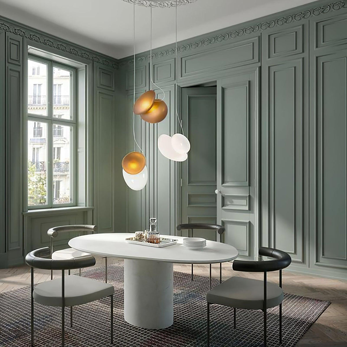 Mervan pendellampe i matteret glas