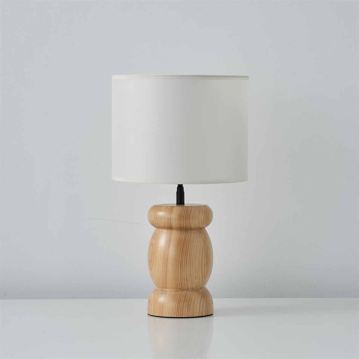 Beadon-træbordlampe