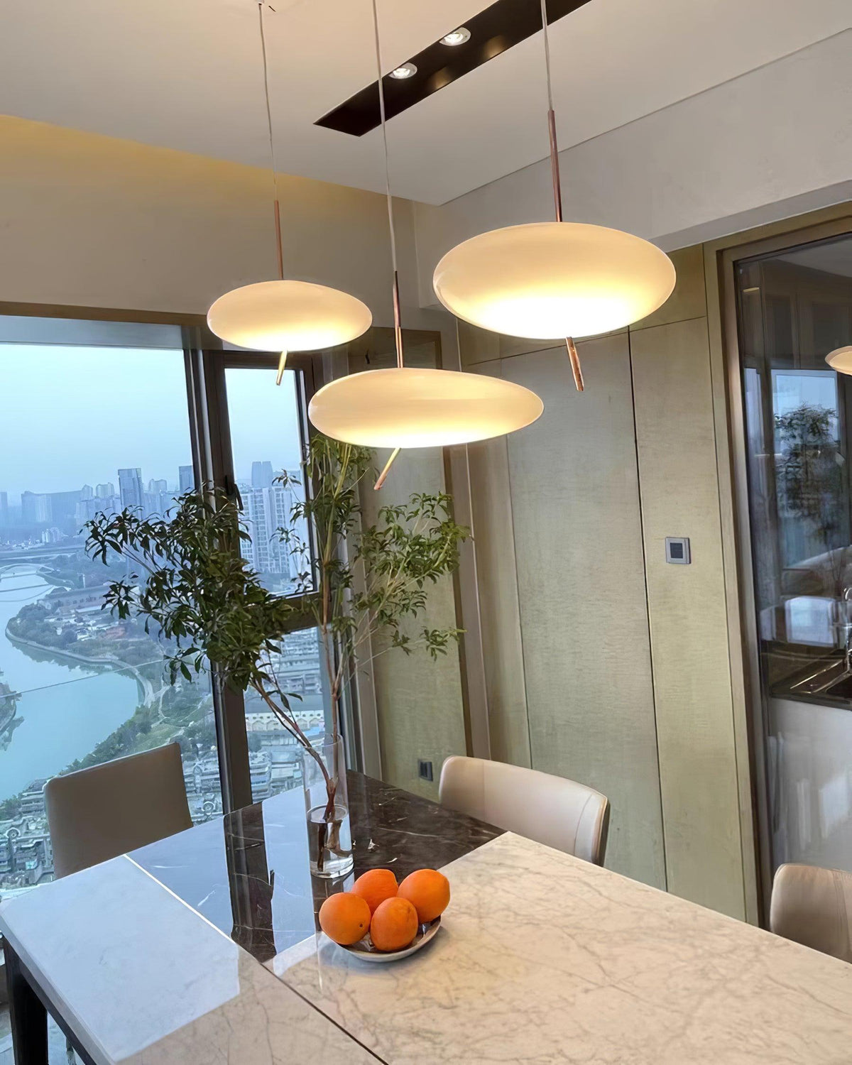 Velarena moderne pendellampe i glas