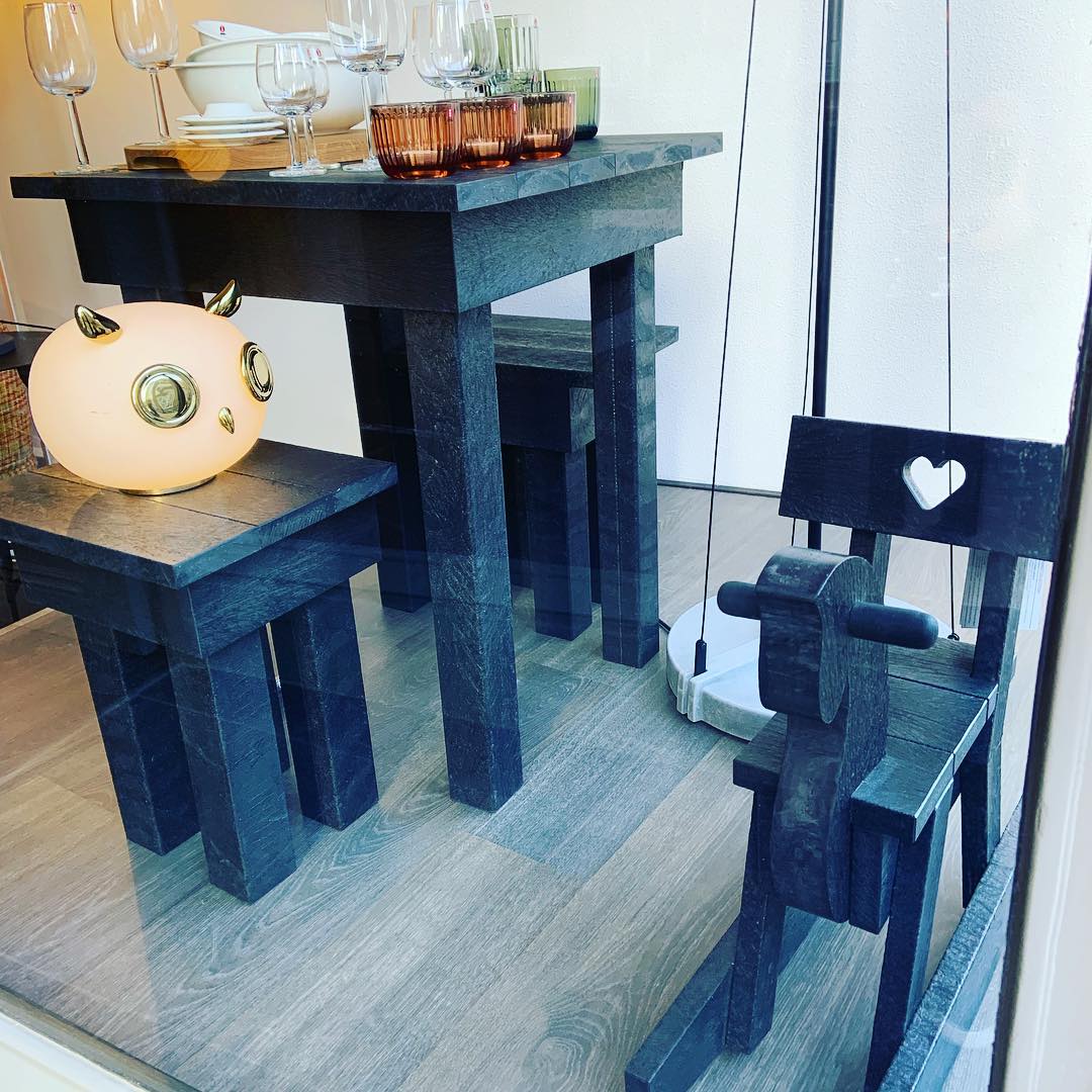 Candeeiro de mesa Marvelian extravagante
