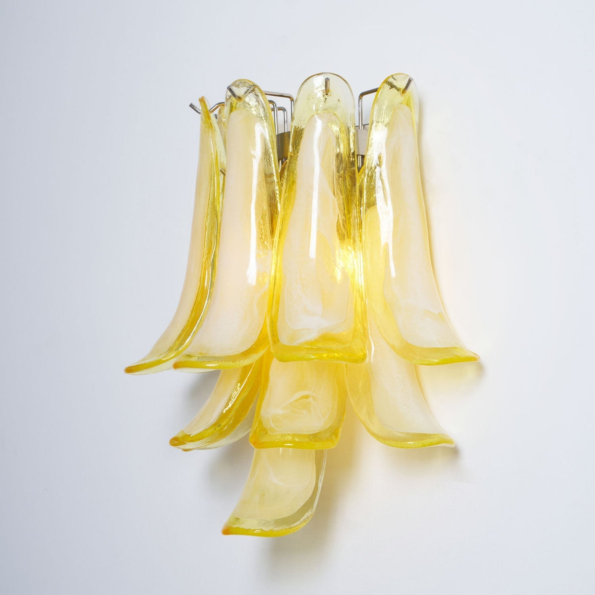 Eiraira Væglampe i kronbladsformet glas vintage kunstnerisk