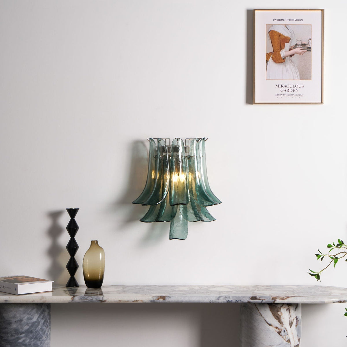 Eiraira Væglampe i kronbladsformet glas vintage kunstnerisk
