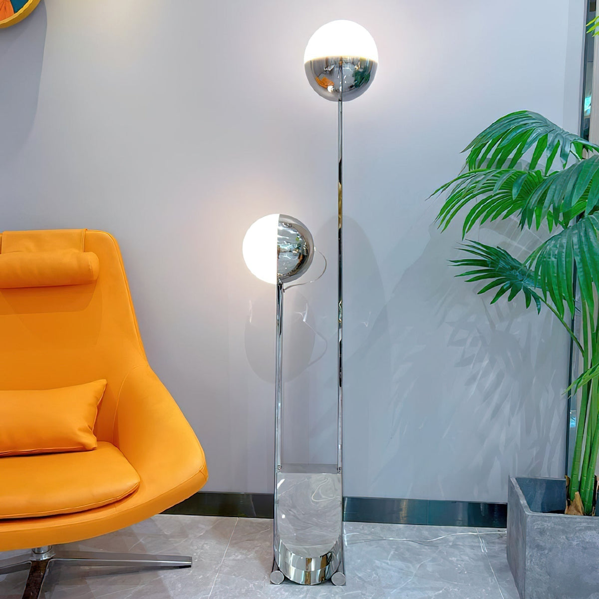 Asym-gulvlampe