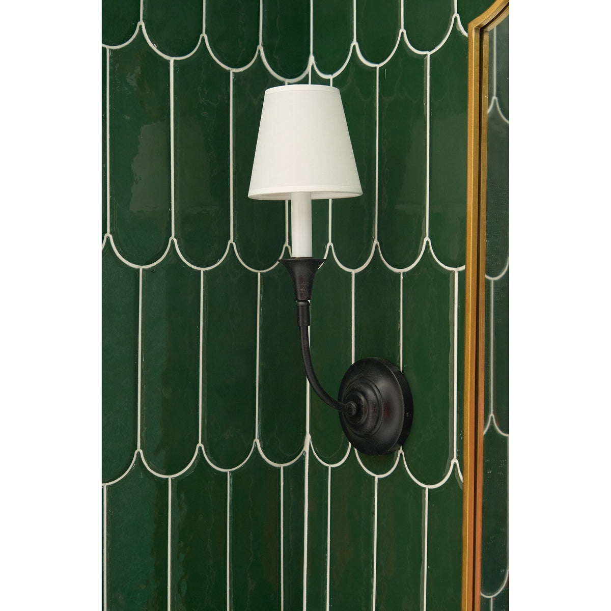 Noralielle vägglampa