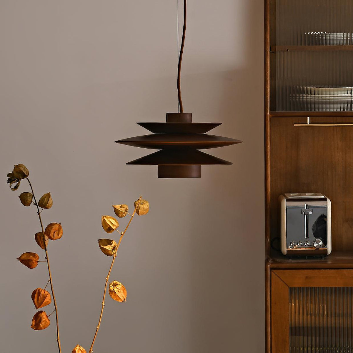 Axis pendellampa i valnöt, mid-century-stil