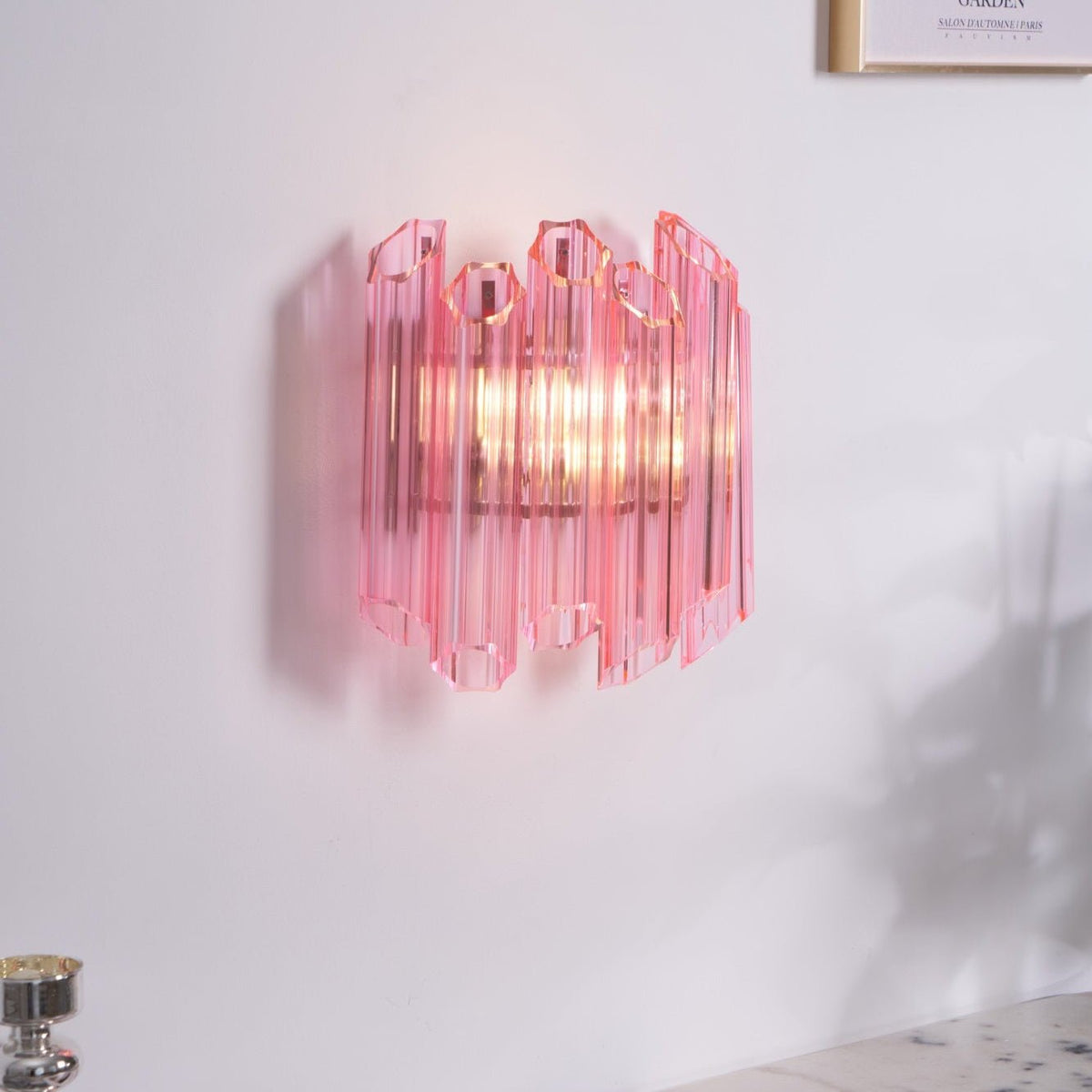 Candeeiro de parede Aurora com tubo de vidro Murano cor-de-rosa