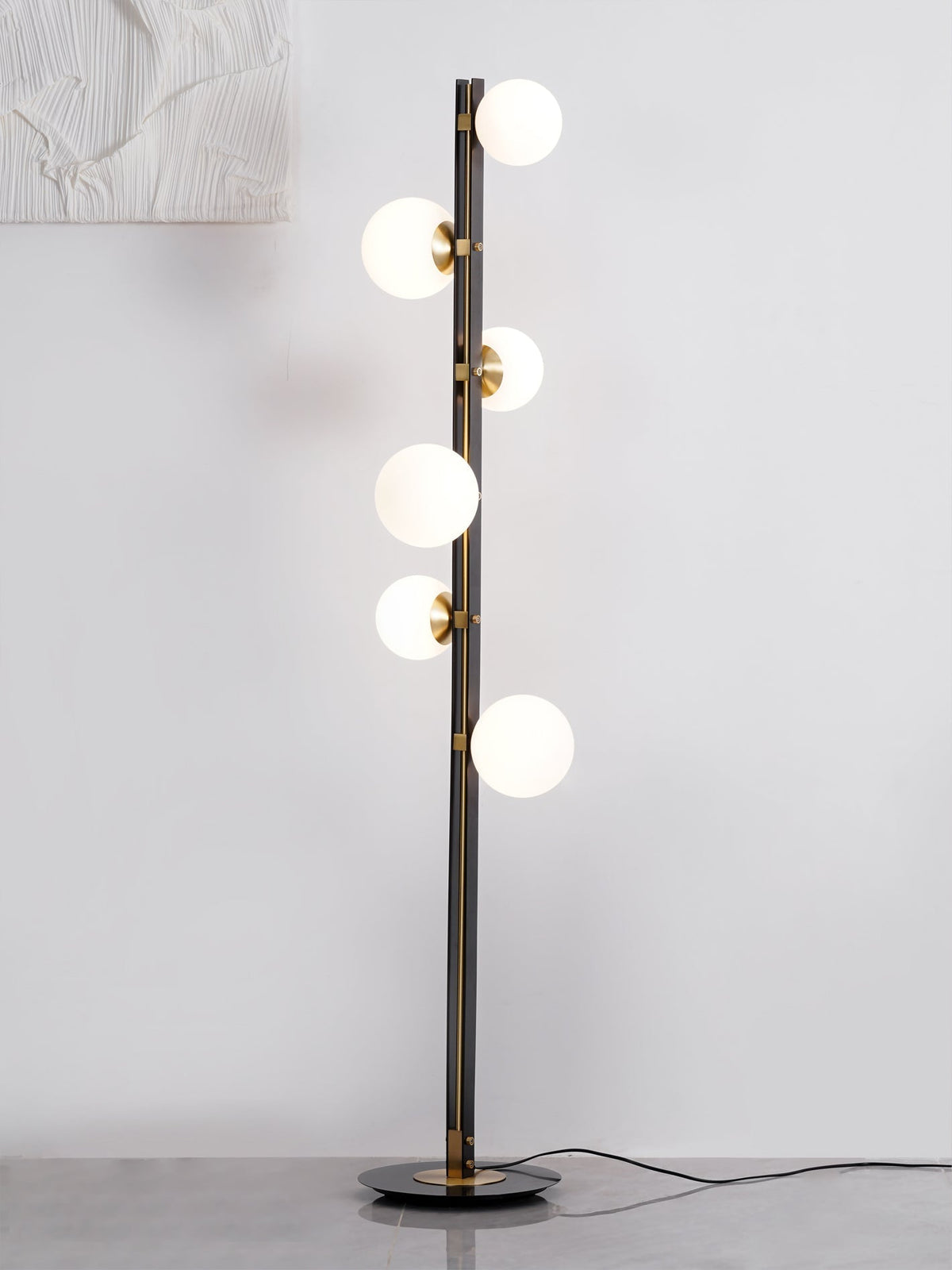 Candeeiro de pé elegante de vidro Eireneria