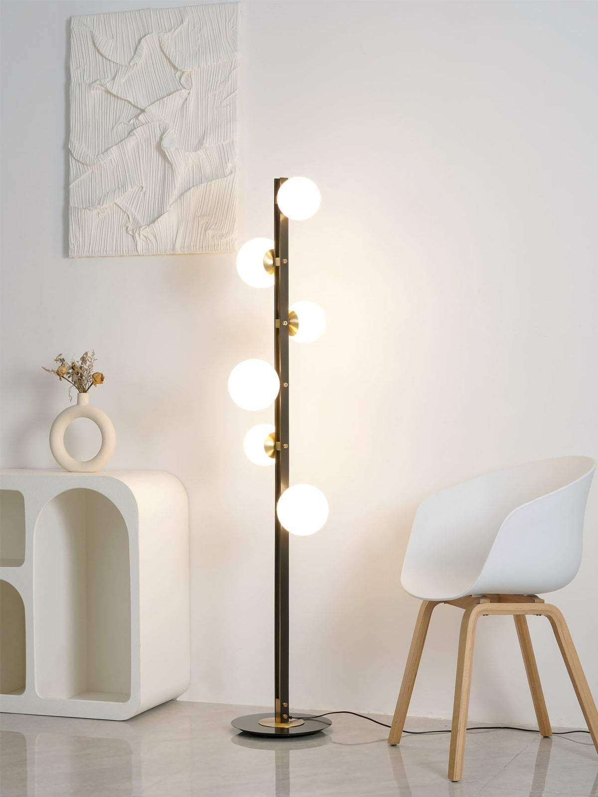 Candeeiro de pé elegante de vidro Eireneria