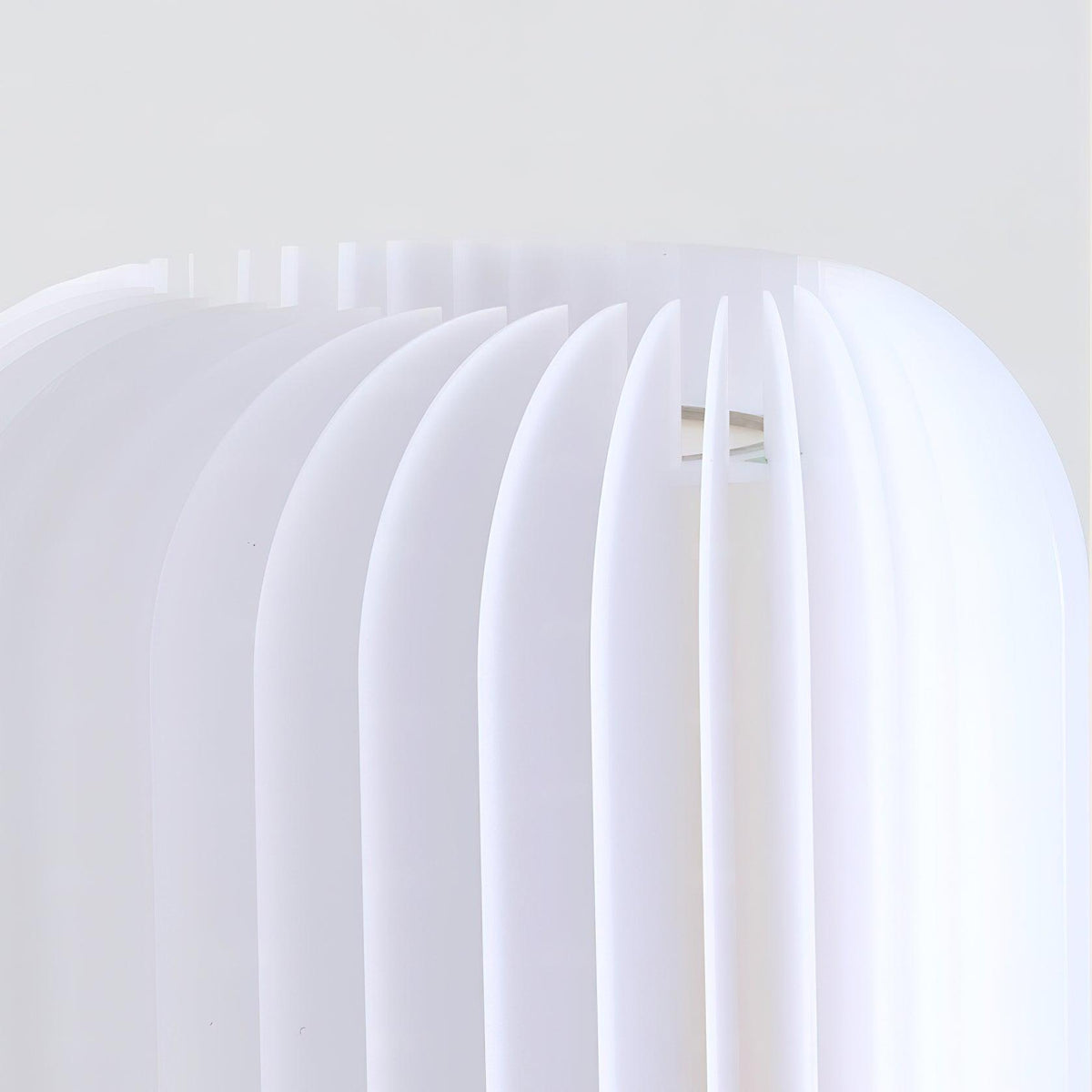 Thal organisk veckad bordslampa