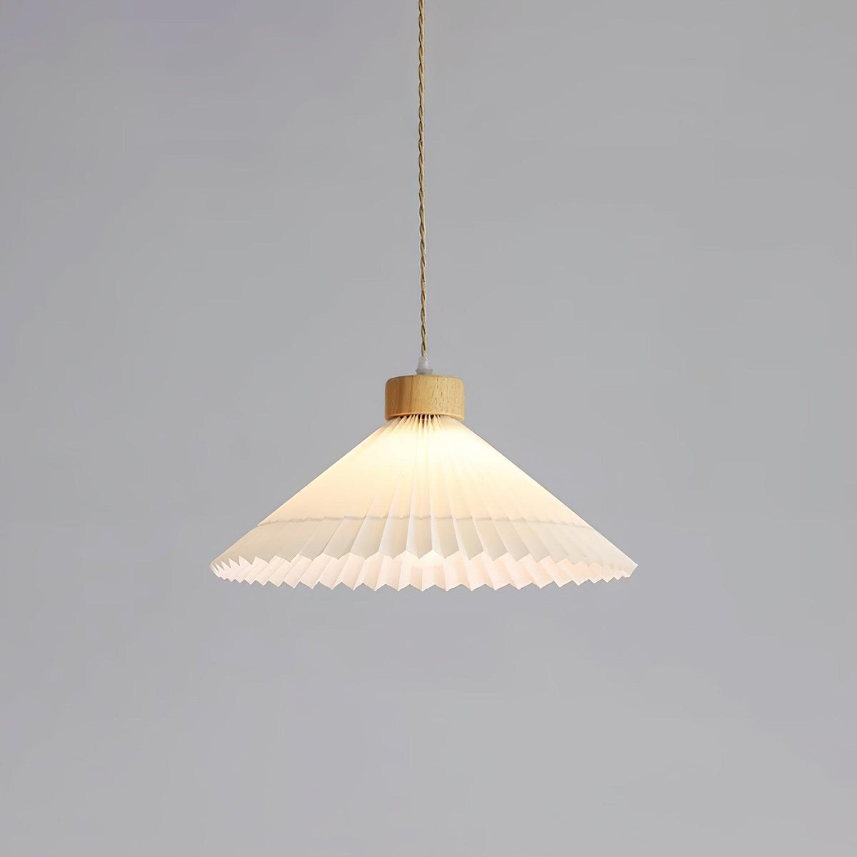 Rinisora modern pendellampa i trä