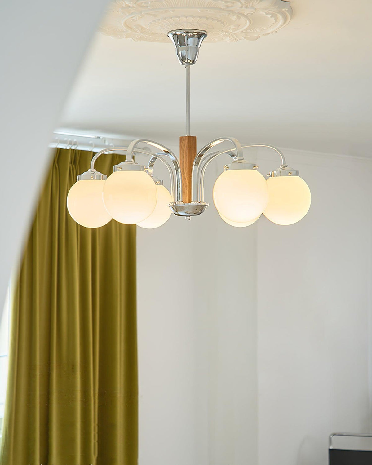 Aldous Chandelier