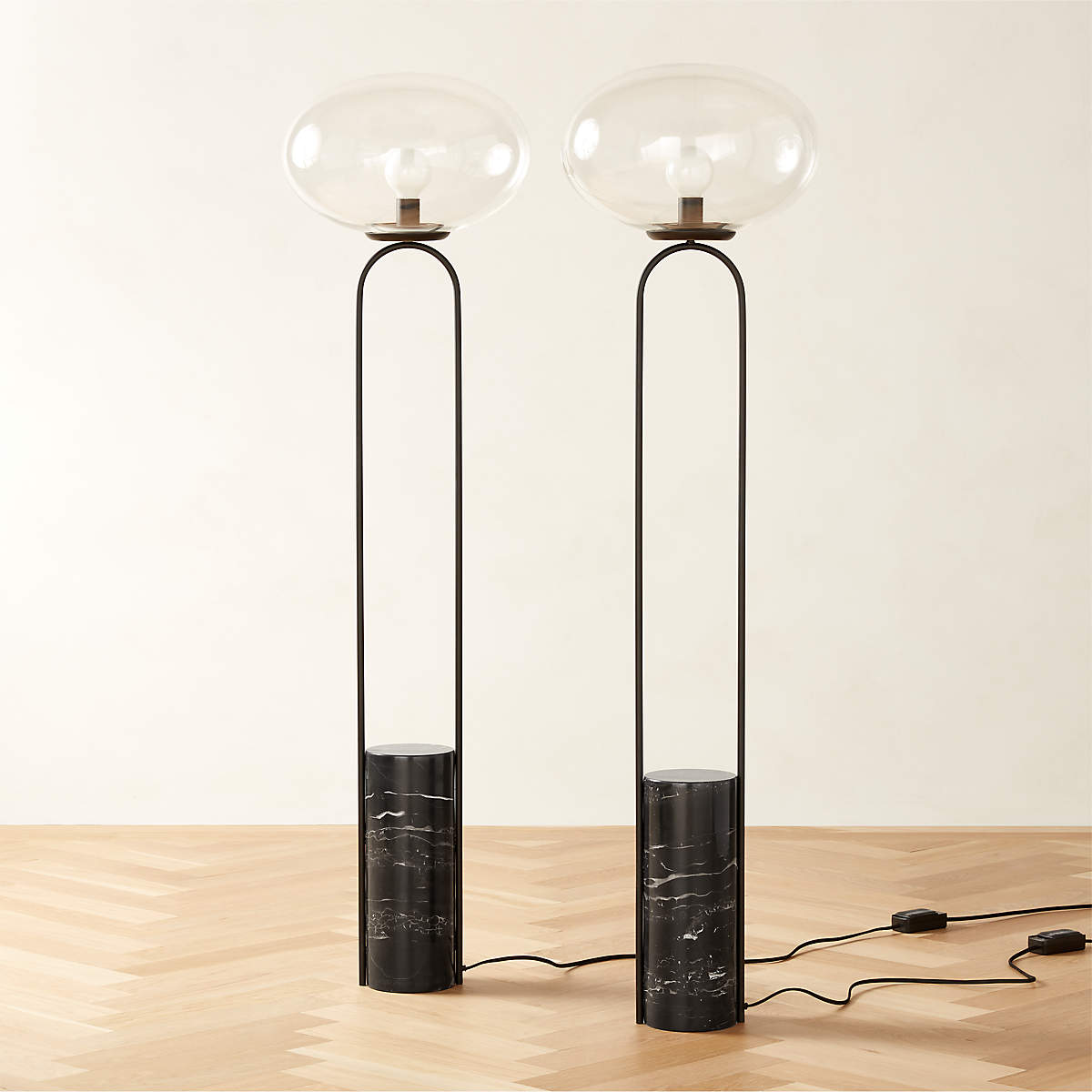 Haloroy-marmorgulvlampe
