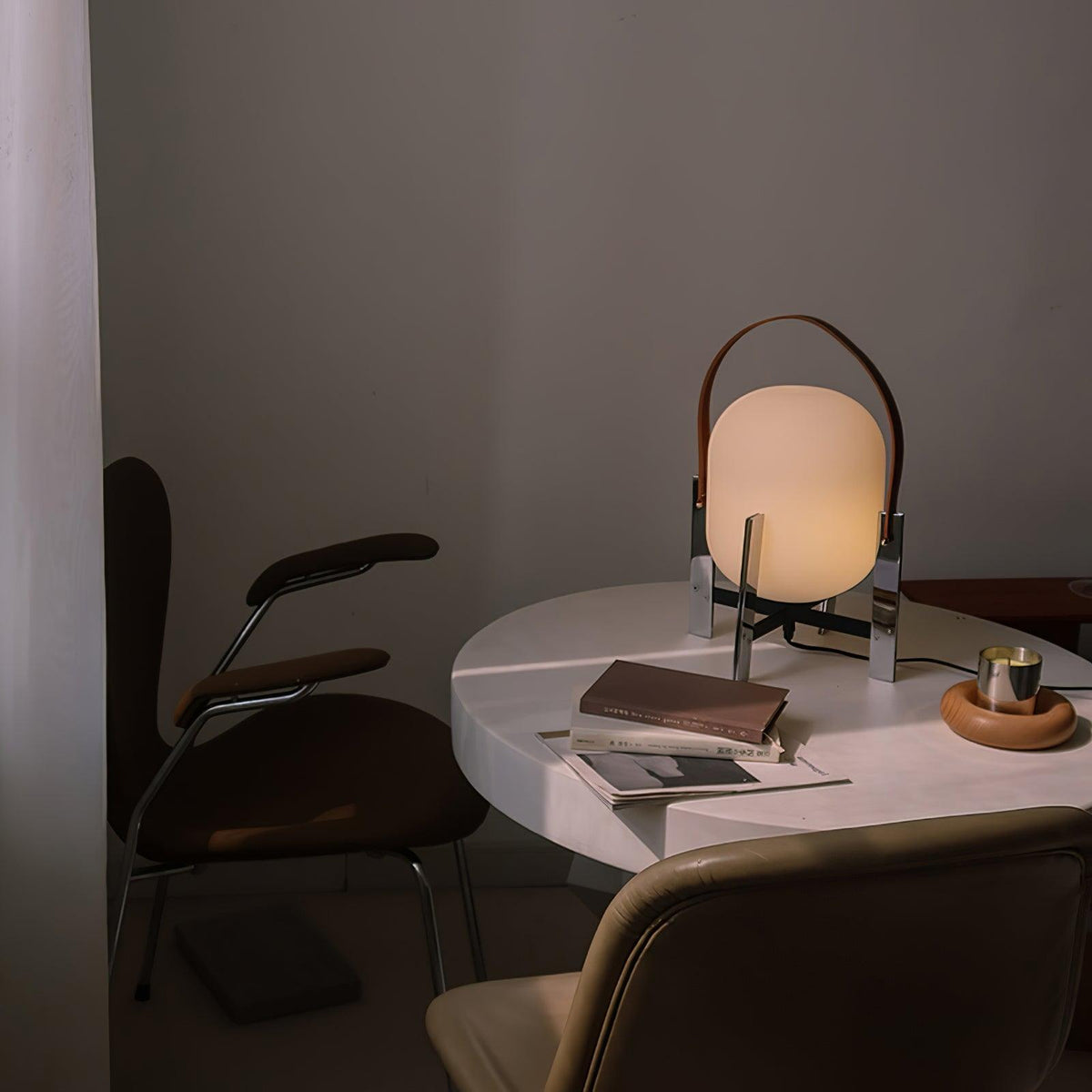Harper minimalistisk bordslampa i glas