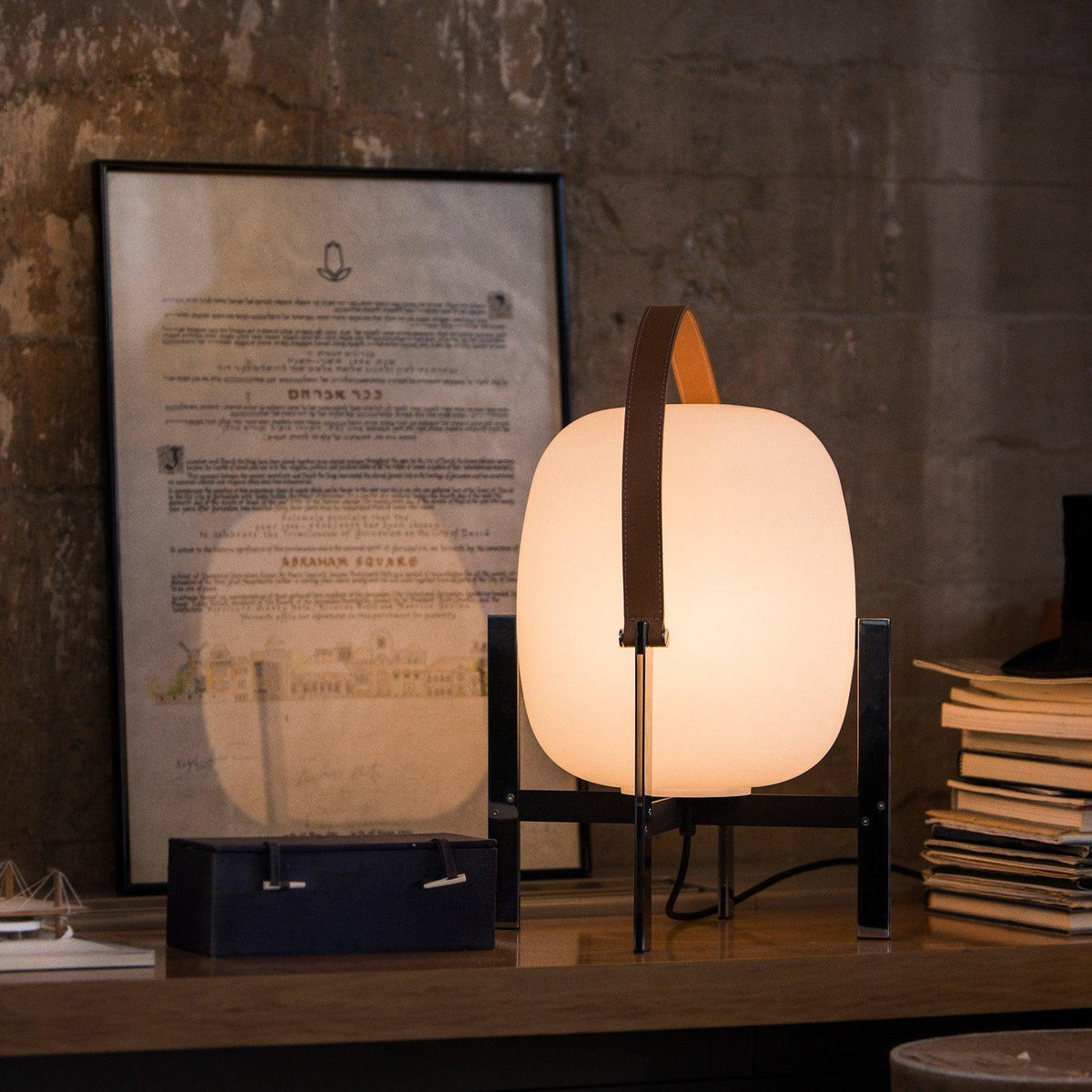 Harper minimalistisk bordslampa i glas