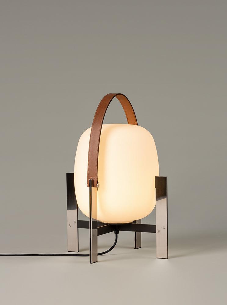 Harper minimalistisk bordslampa i glas