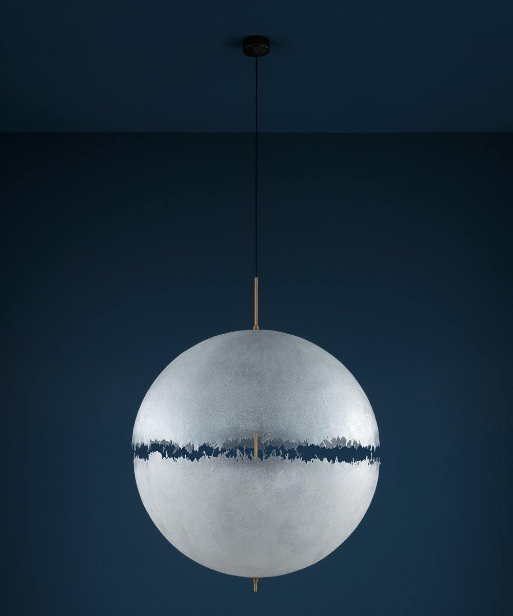 Sel futuristisk pendellampa