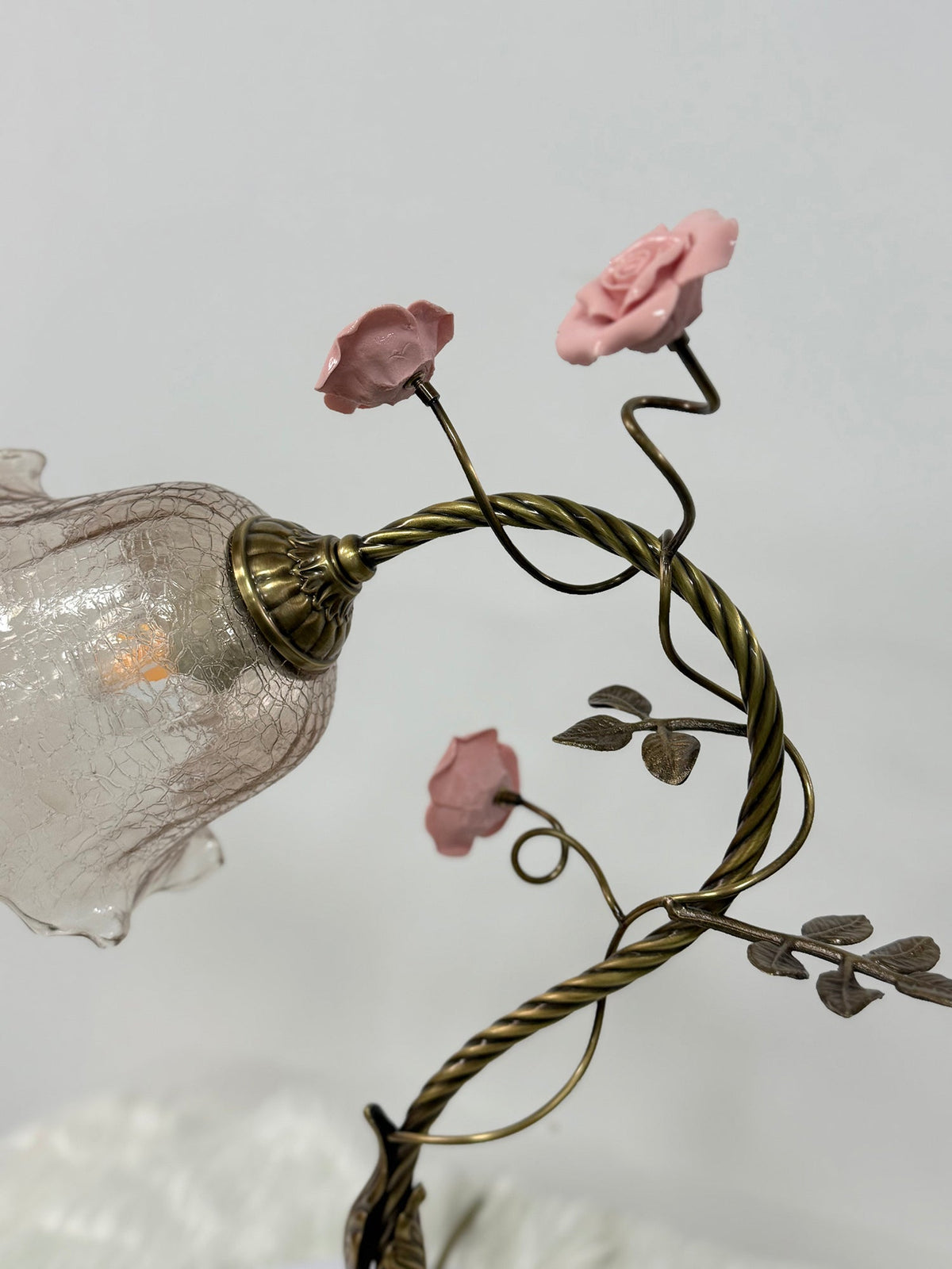 Primavera-blomstret bordlampe