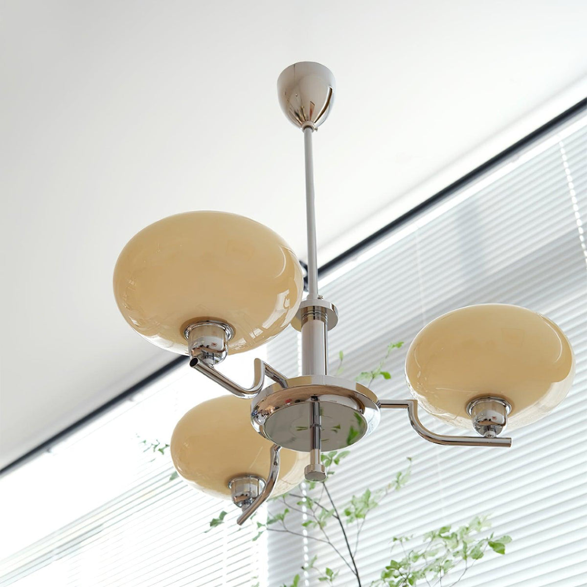 Candy-lysekrone i glas i midcentury-stil