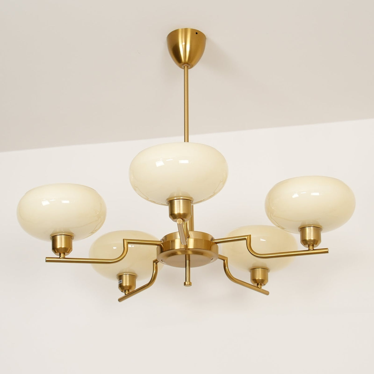 Candy-lysekrone i glas i midcentury-stil
