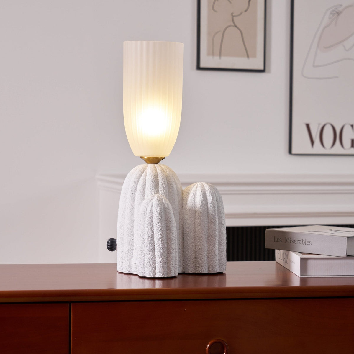 Soreny konstnärlig bordslampa i harts