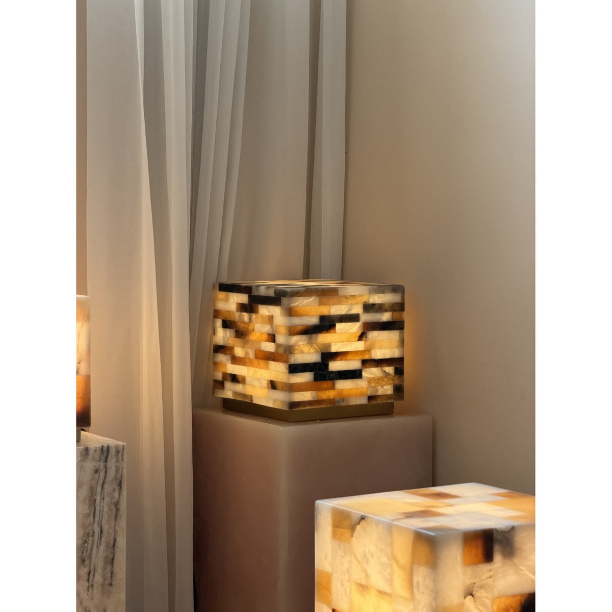 Lioriise-bordlampe