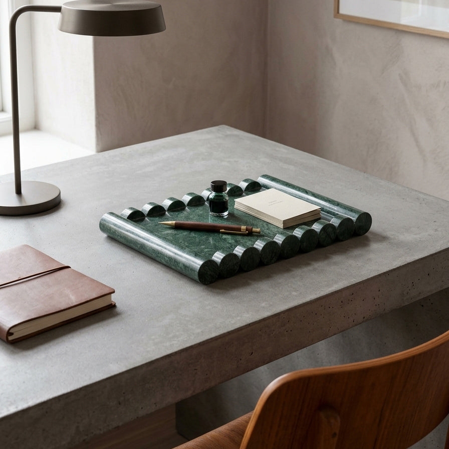 Tabuleiro Wave de mármore Casterhurst