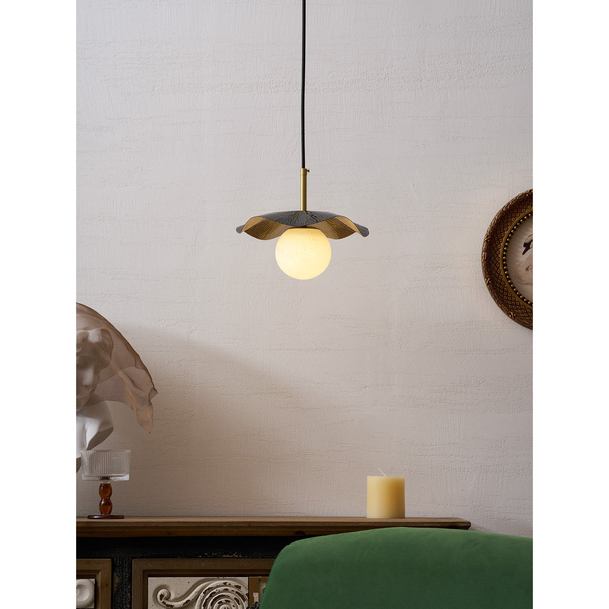 Orviano-pendel i alabast
