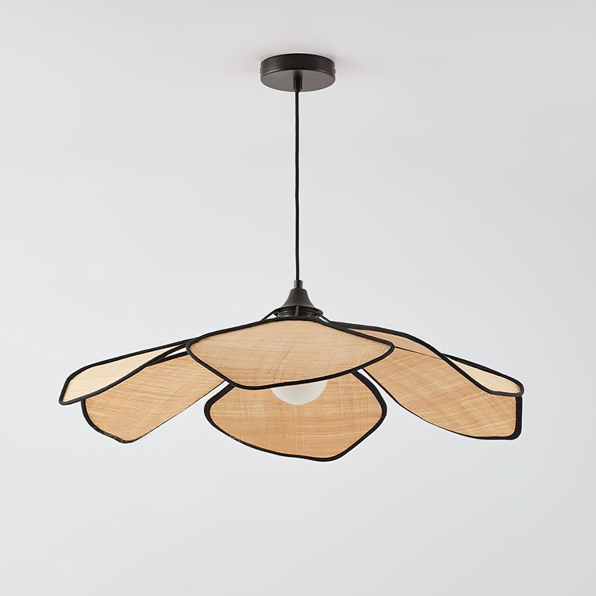 Viraisenne Petal Pendant Lamp